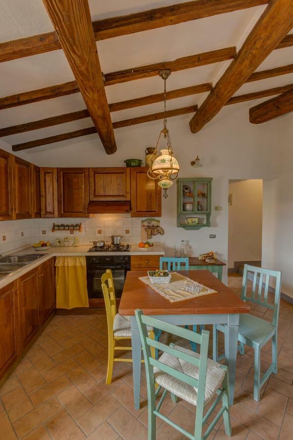 Casa Il Castello Apartment Gambassi Terme Bagian luar foto